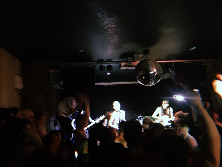 387971A7-F0C1-4F77-99DE-6AF9AEB28D2C