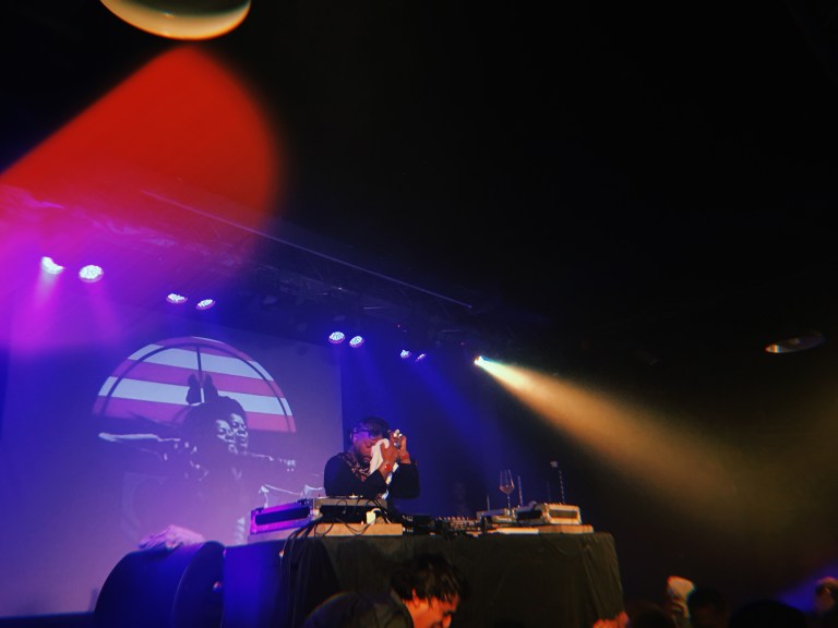 EC803C62-BFDC-4829-A40A-EFE7426AC79B