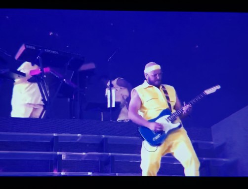 2020-04-25 21:04:35.447