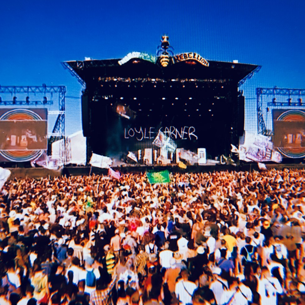 loyle-carner-glastonbury-crowd-iplayer-record-weekly