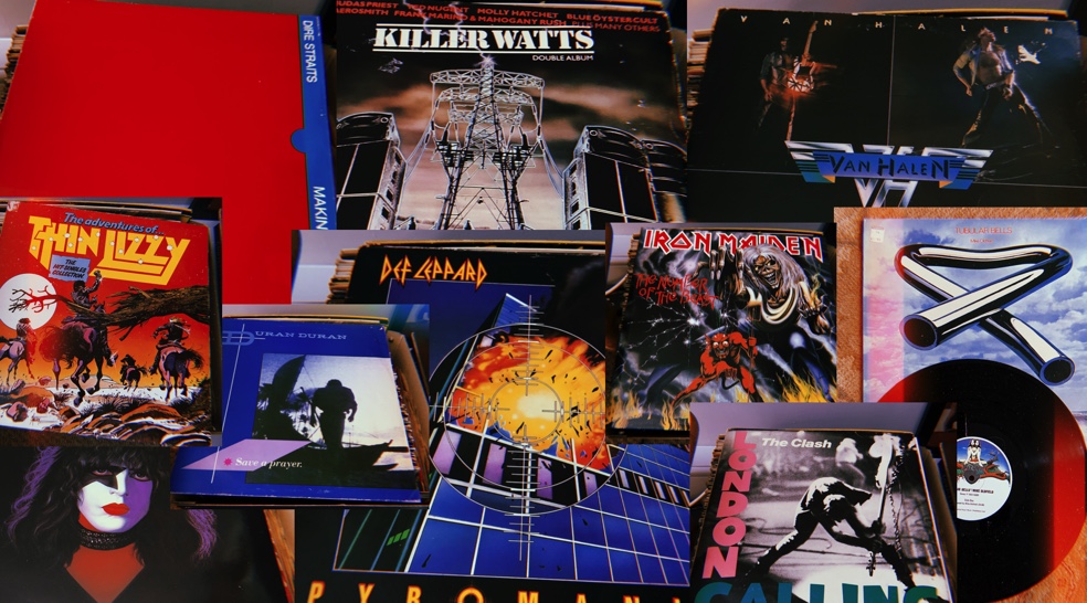 vinyl-collection-record-weekly