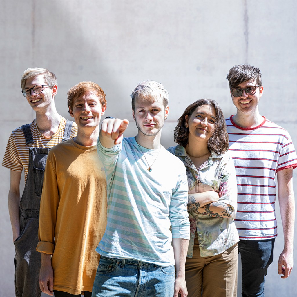 sarpa-salpa-record-weekly