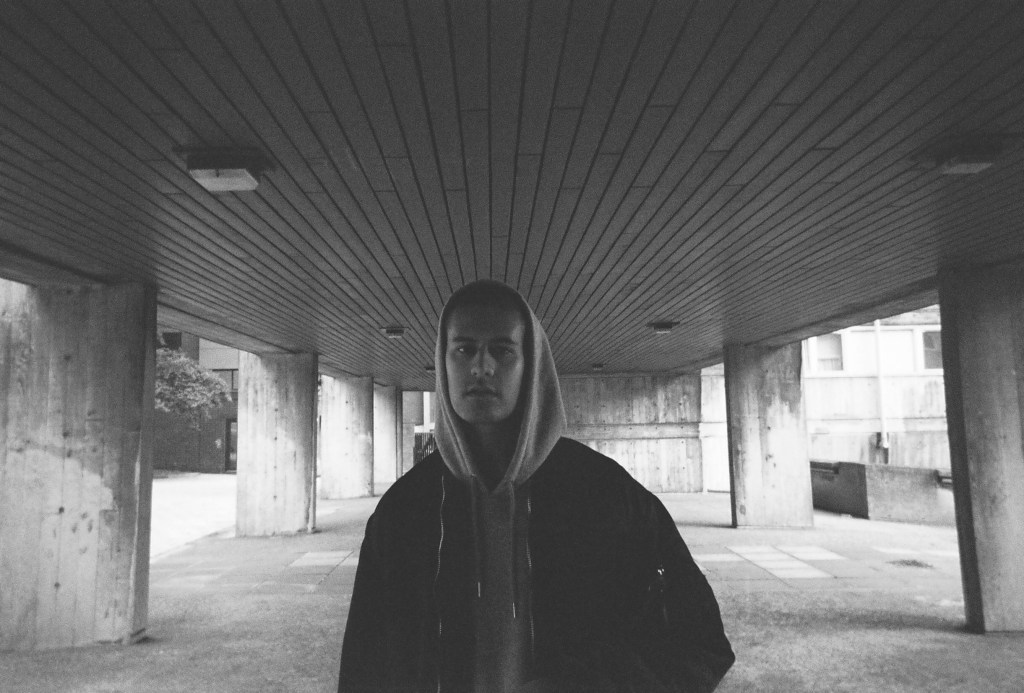 brandon-rivers-hood-record-weekly