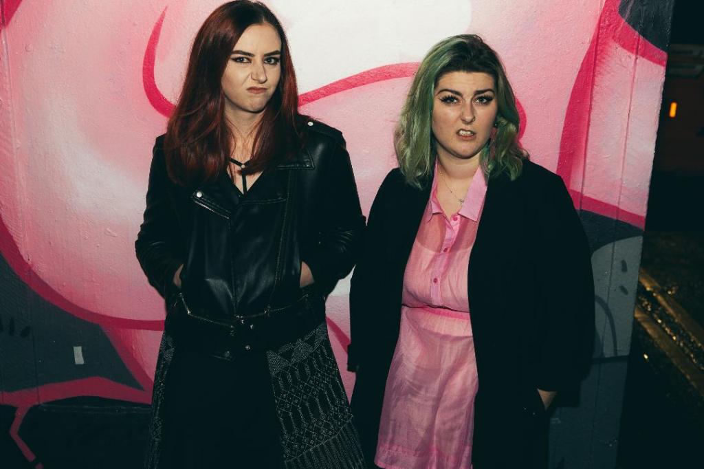 hannah-el-record-weekly