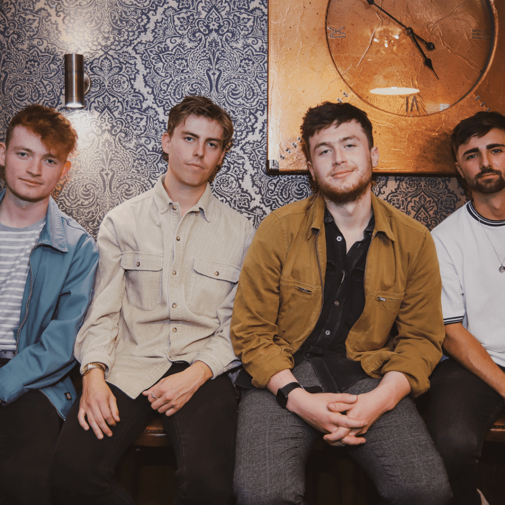 pizza-crunch-band-record-weekly