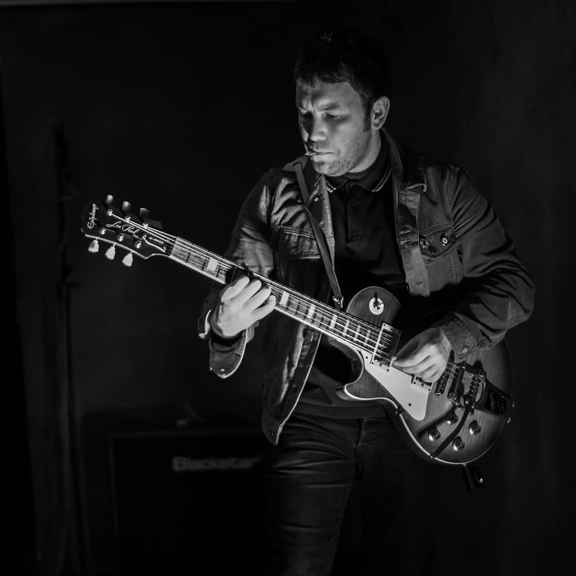 graham-hanlon-guitar-record-weekly