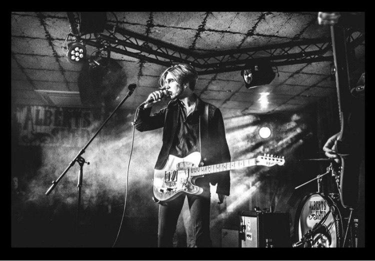 bohmen-interview-record-weekly