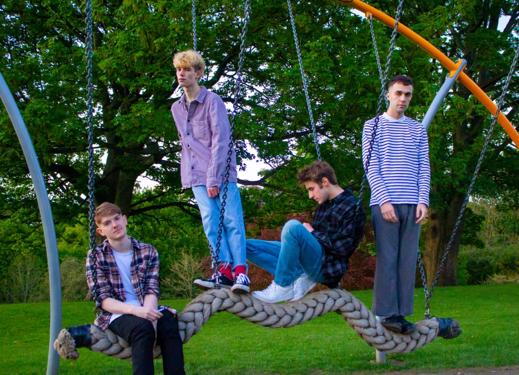 enfers-waiting-rooms-single-review