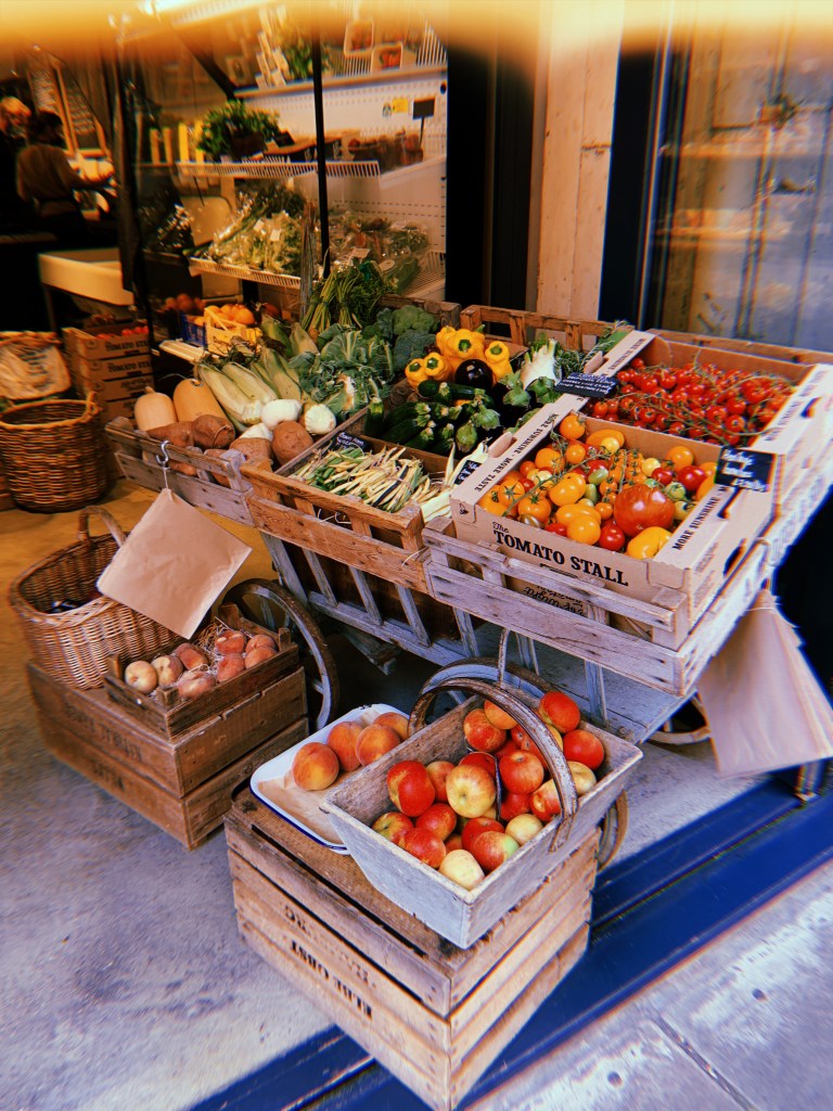 bermondsey-fruit-stall-record-weekly