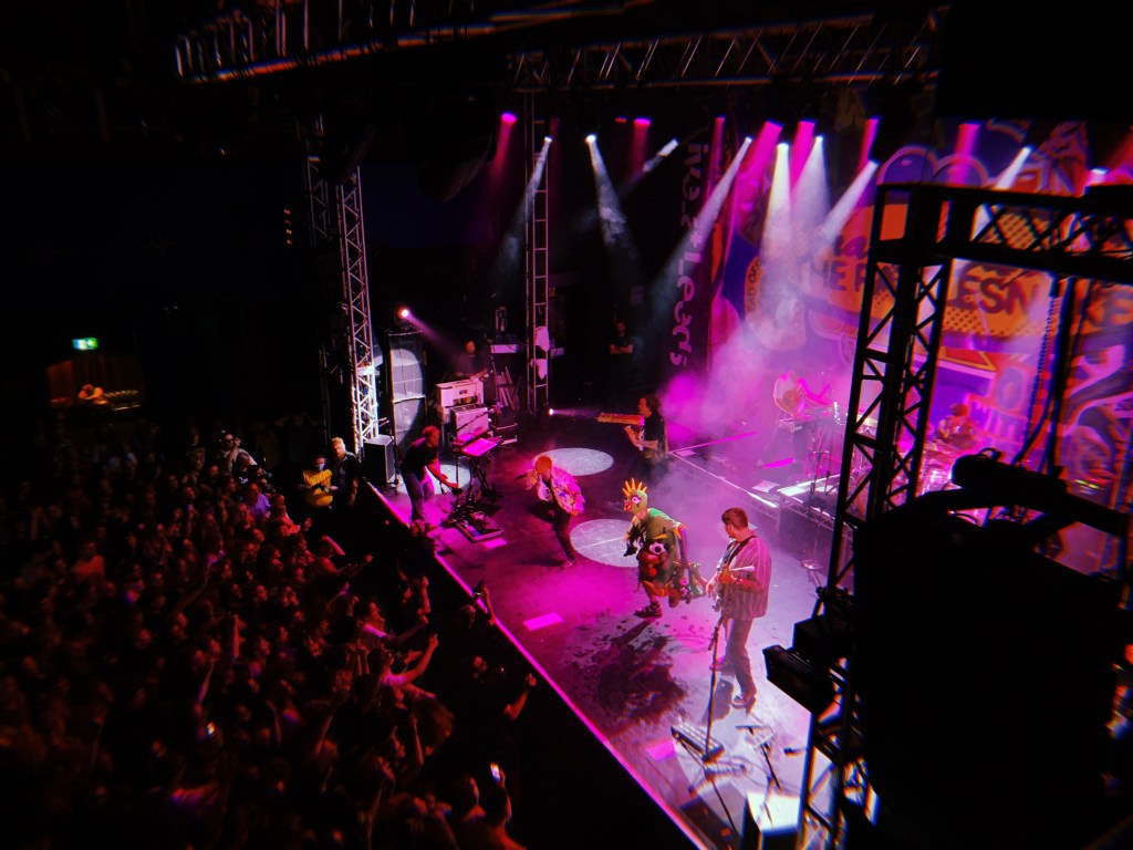 frank-carter-rattlesnakes-lynks-live-at-leeds-record-weekly