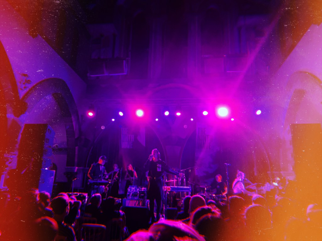 the-ninth-wave-oran-mor-glasgow-record-weekly