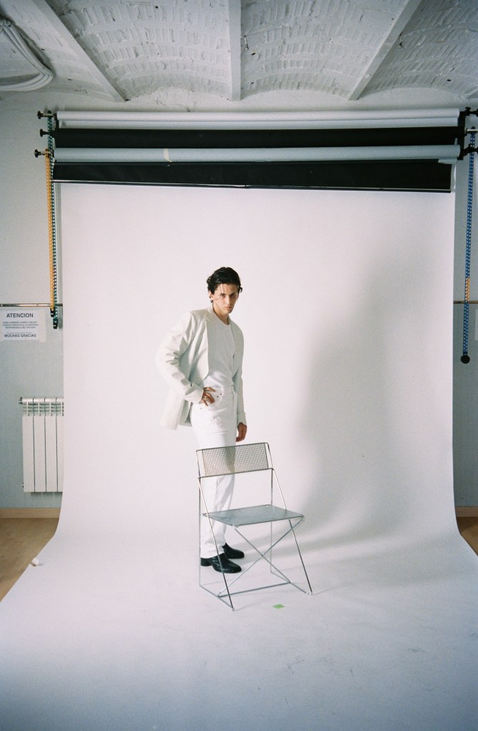 interview-with-mike-walsh-record-weekly