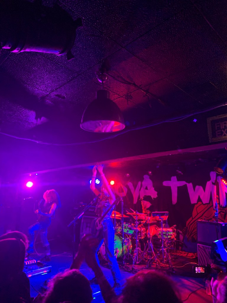 nova-twins-king-tuts-2022-record-weekly