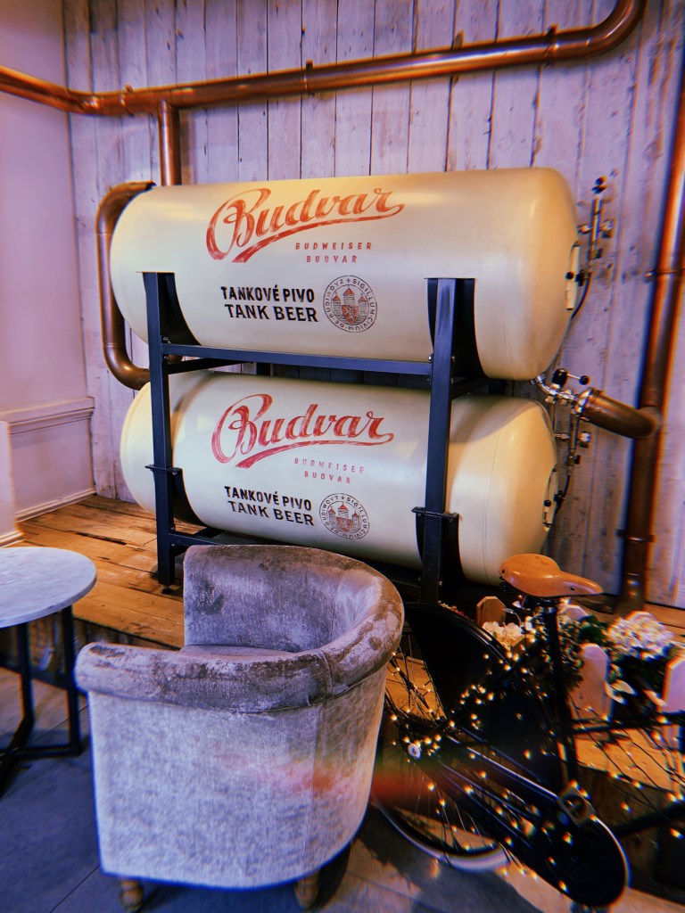 the-florist-liverpool-record-weekly