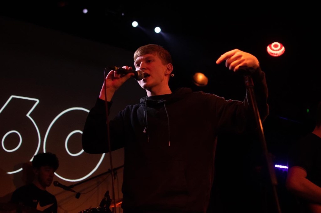 room-d-lending-room-leeds-march-2022-record-weekly