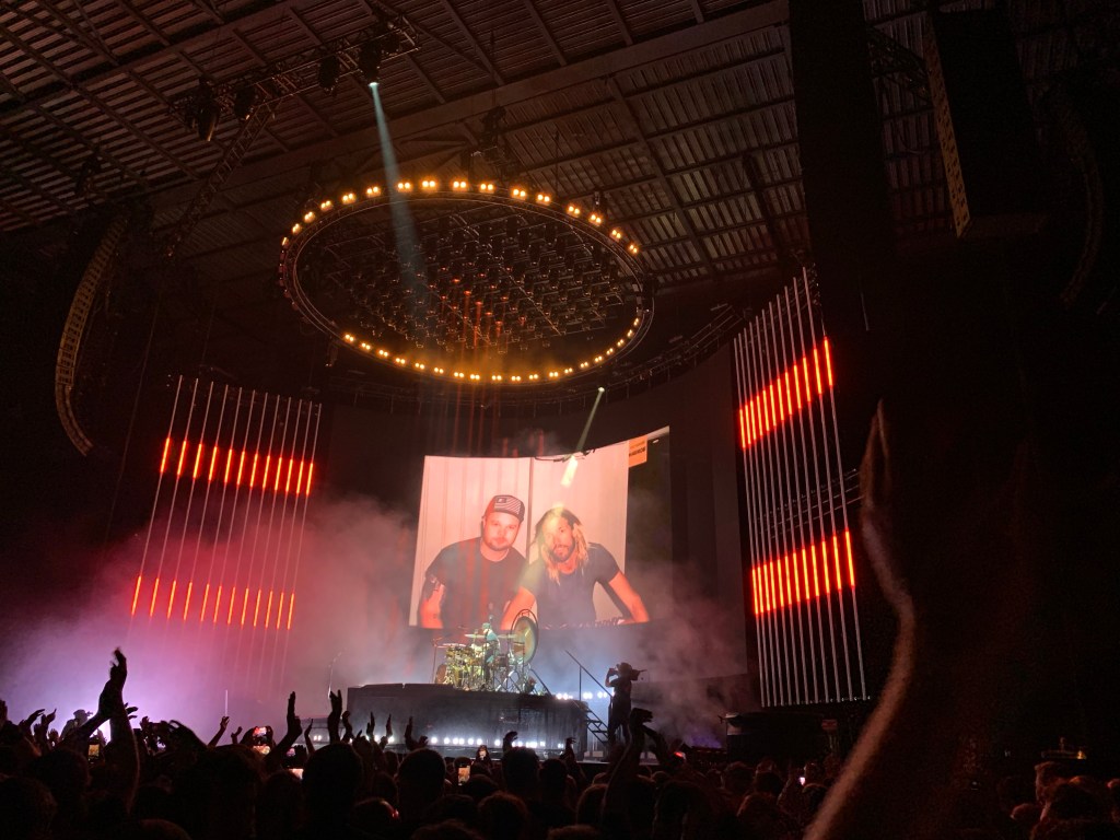 royal-blood-first-direct-arena-taylor-hawkins-record-weekly