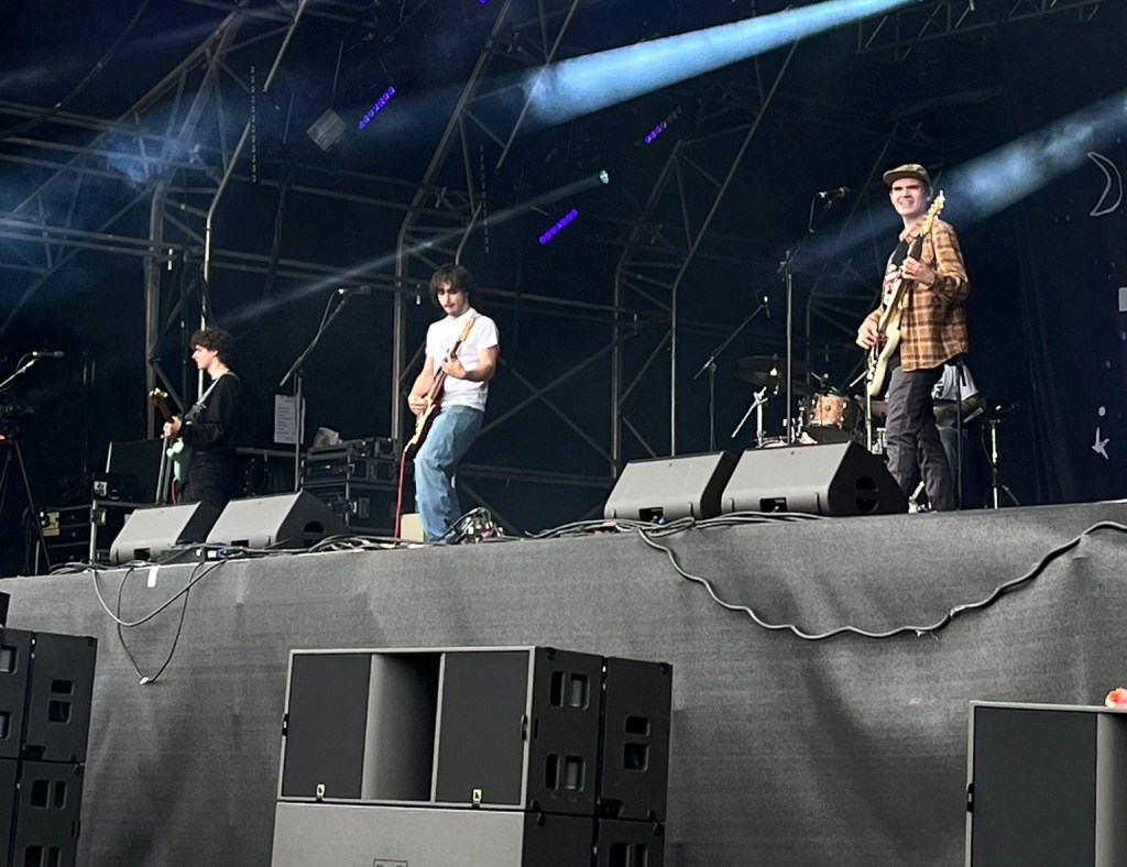 alfie-templeman-goodfellow-live-at-leeds-in-the-park-record-weekly