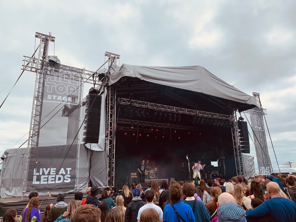 stone-live-at-leeds-in-the-park-record-weekly