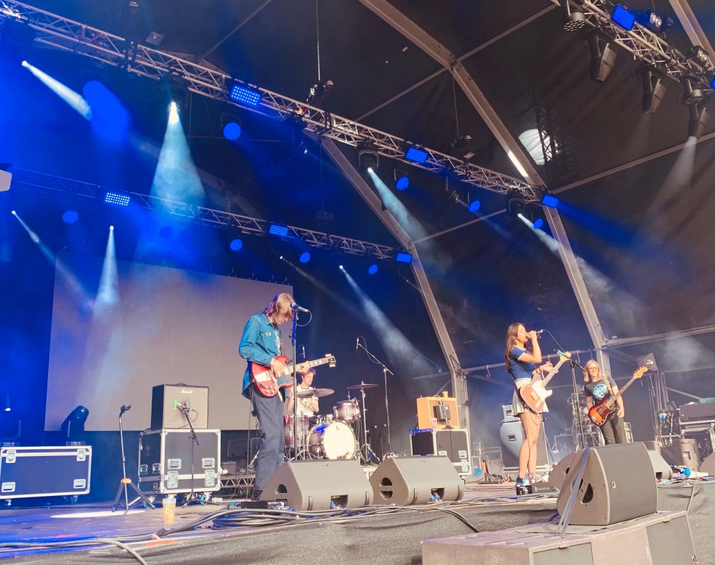 the-mysterines-deer-shed-festival-2022-record-weekly