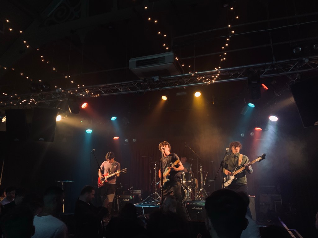 the-kairos-lending-room-this-feeling-leeds-2022-record-weekly