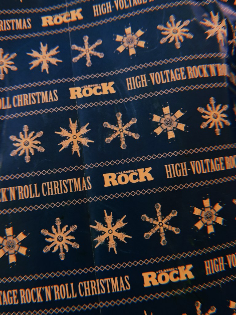 classic-rock-magazine-wrapping-paper-record-weekly