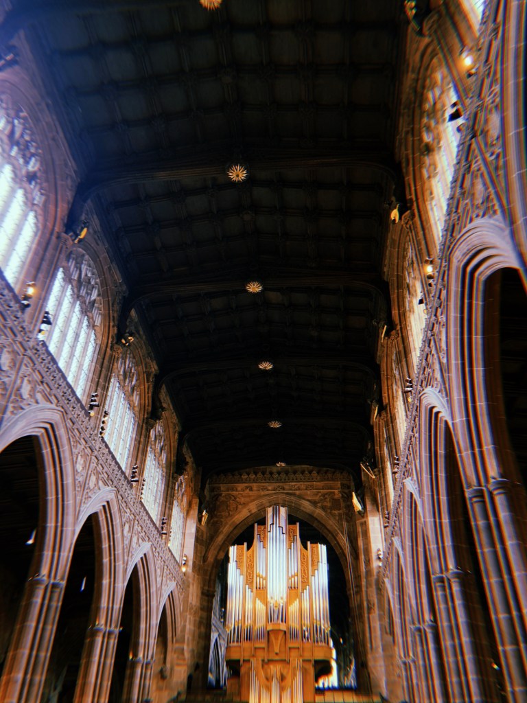 manchester-cathedral-candlelight-concert-record-weekly