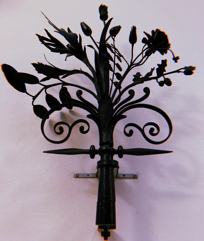 ironwork-v-and-a-record-weekly