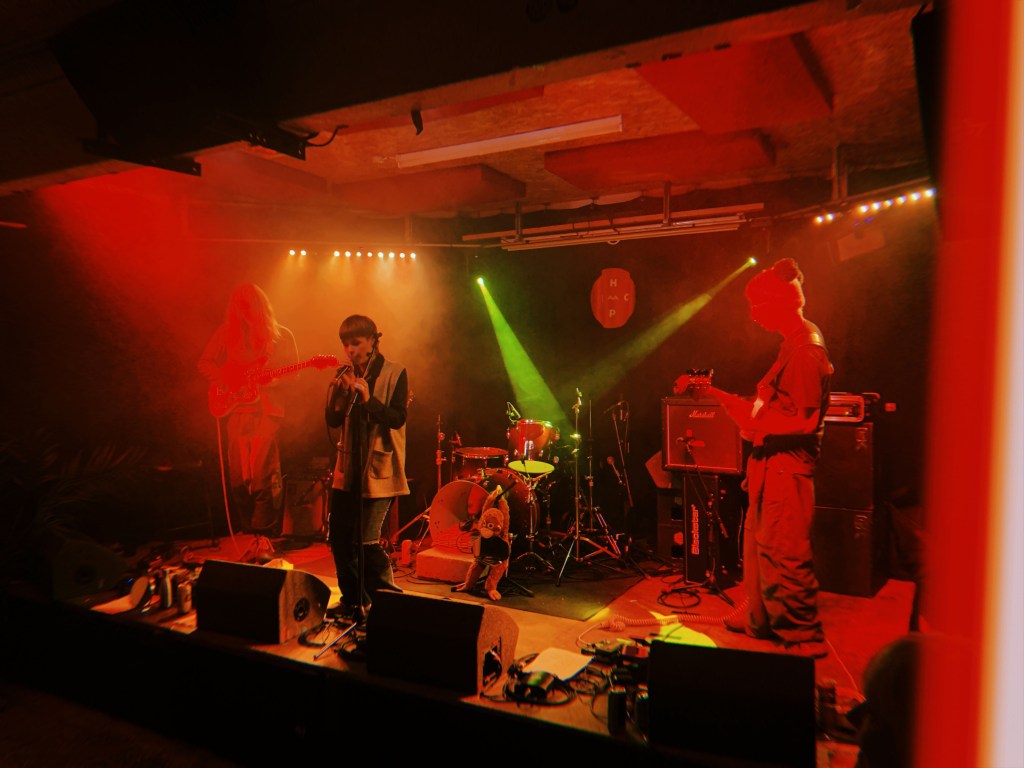 ifwiblf-vol-1-kiosk-record-weekly