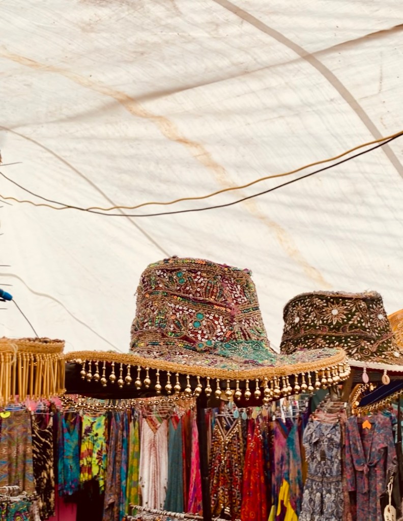 cowboy-hat-deer-shed-festivl-2024-record-weekly