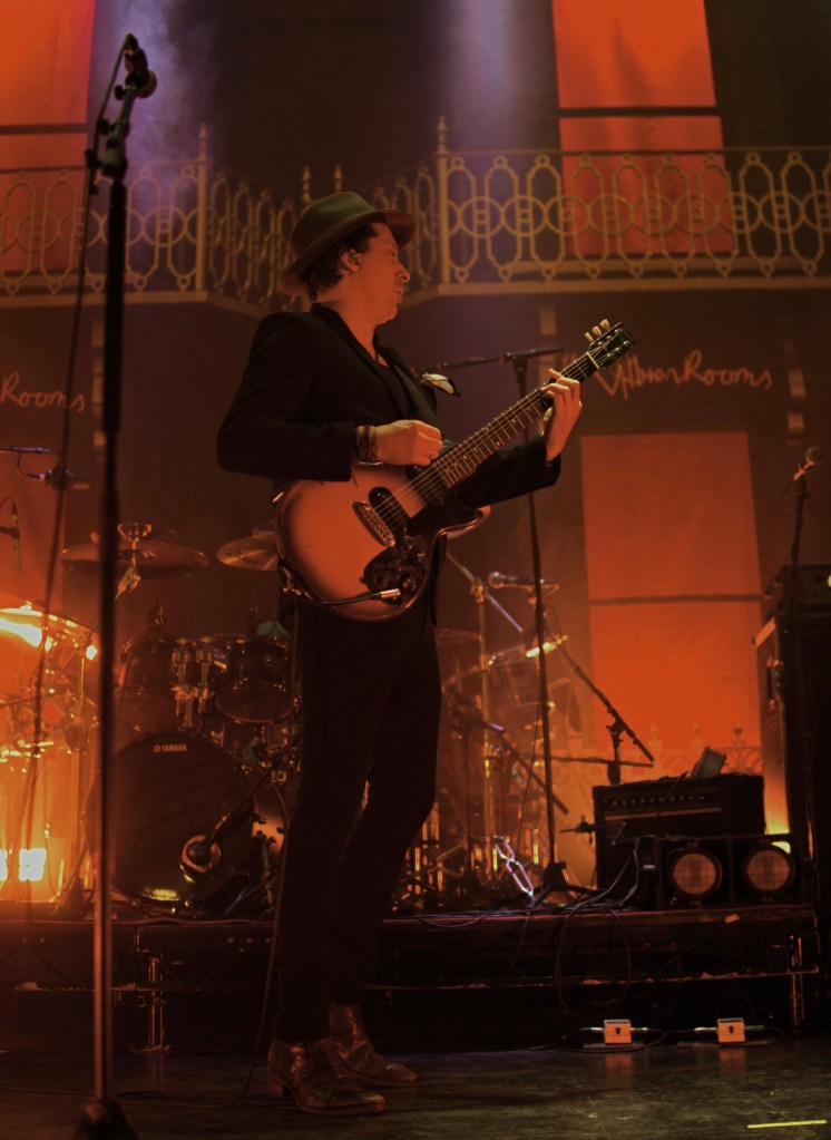 the-libertines-carl-o2-academy-leeds-october-2024-record-weekly