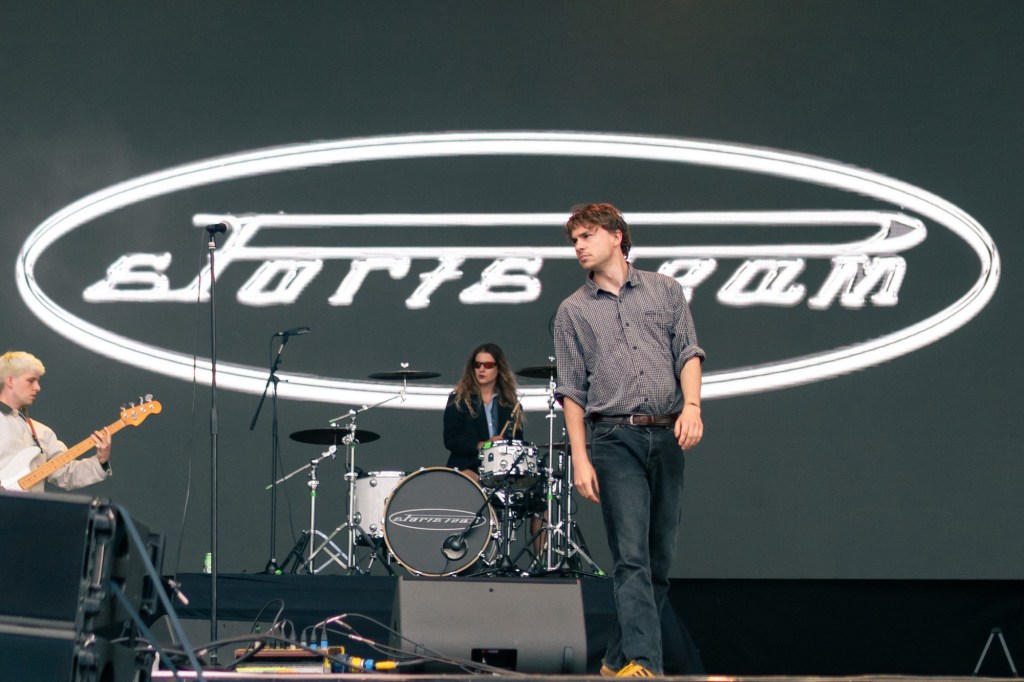 sports-team-live-at-leeds-in-the-park-2025-alex-record-weekly