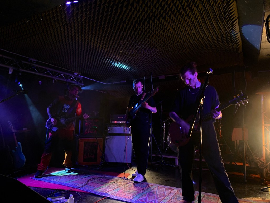 wolforna-the-big-wolforna-show-the-underground-record-weekly