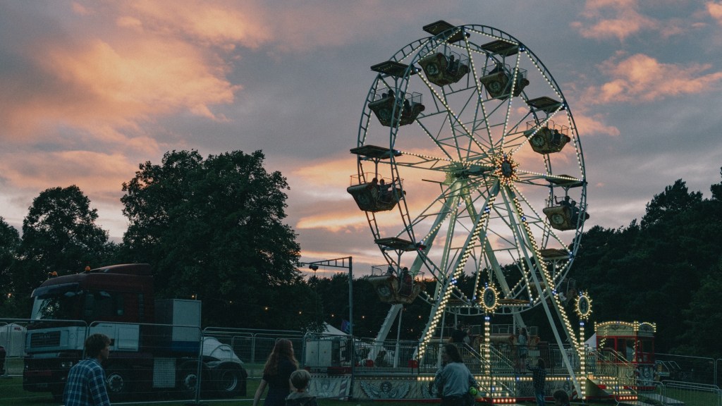 ferris-wheel-deer-shed-festival-2025-record-weekly