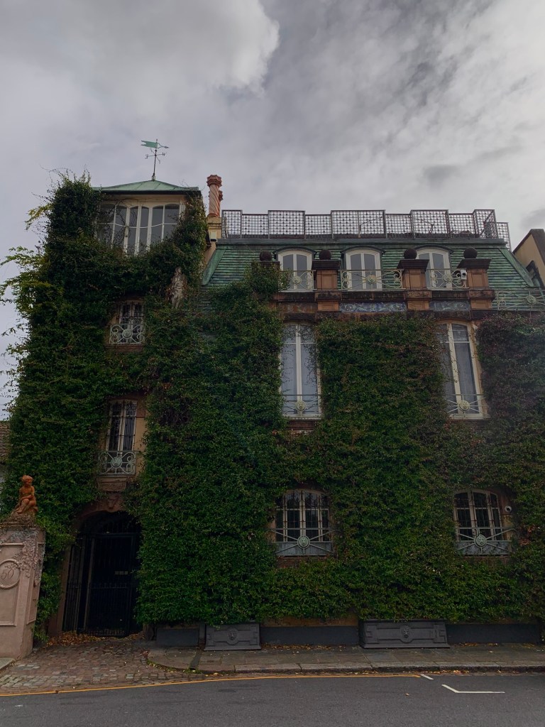 green-foliage-house-chelsea-london-record-weekly