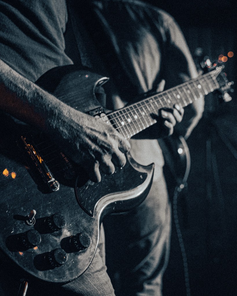 defender-teacup-the-grayston-unity-halifax-gig-2025-record-weekly