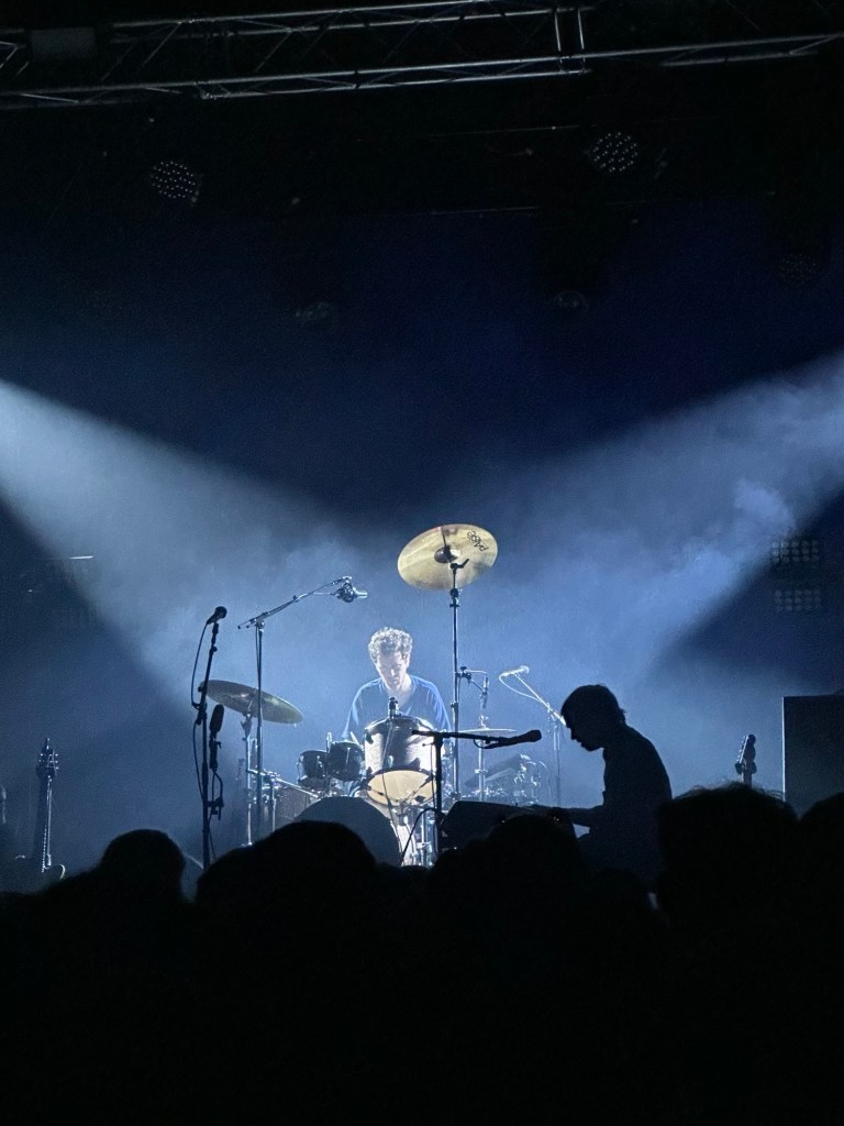 alex-g-o2-apollo-manchester-2025-gig-record-weekly