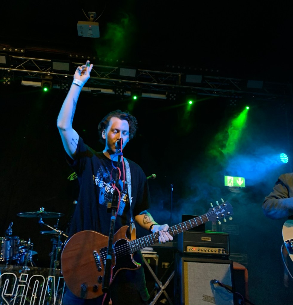 wolforna-parish-huddersfield-20-years-record-weekly
